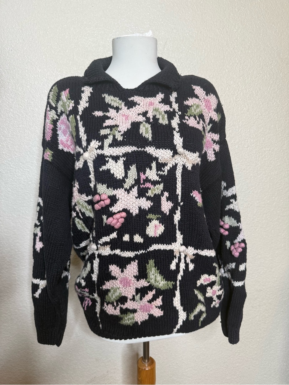 Vintage Jennifer Reed Hand Knit Floral Sweater 3D Knit Collared Sweater Polo